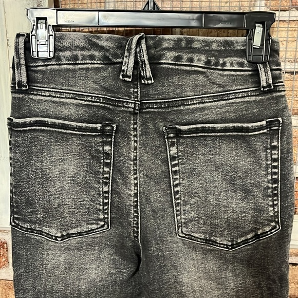 Good American Black Slim Jeans - Picture 4 of 5